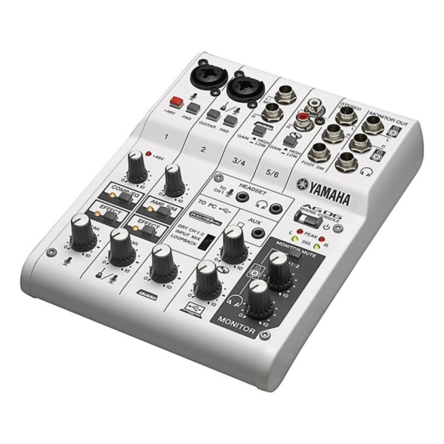 YAMAHA AG06 - микшерный пульт, 2 мик./лин. вх., 2 стер., 1 AUX, D-PRE предусилители, USB Audio, DSP